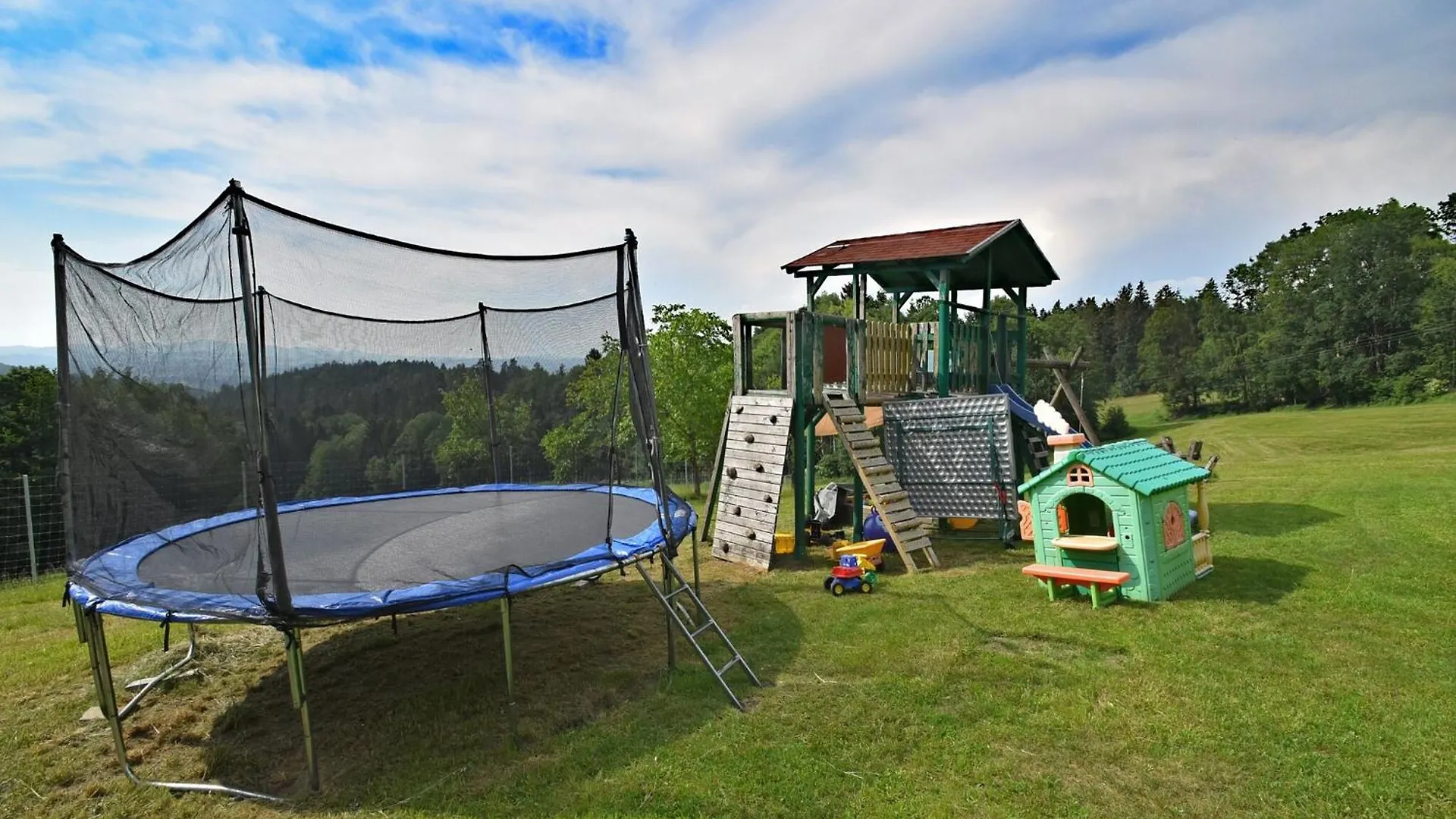 Apartment Holiday Home With Panoramic View And Every Convenience Spa Waldkirchen
