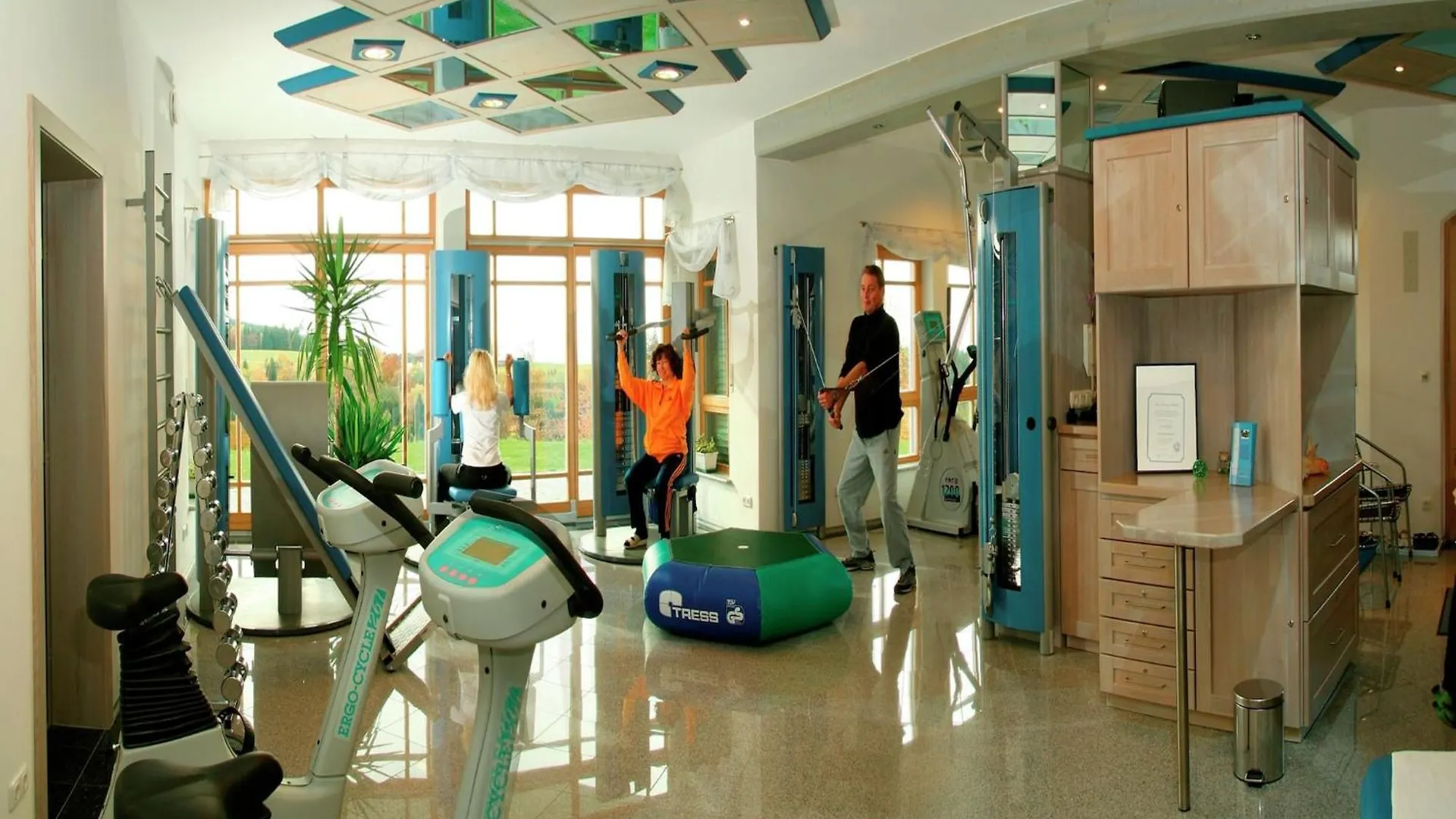 아파트 Holiday Home With Panoramic View And Every Convenience Spa 발트키르헨 독일